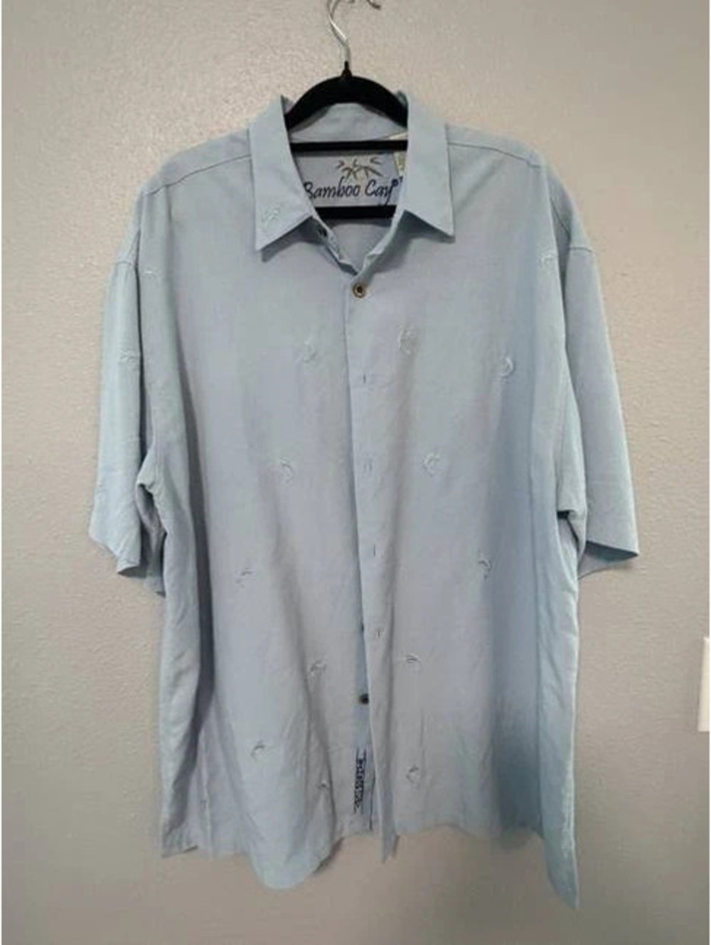 #6198 Bamboo Cay Light Blue Embroidered Short Sleeve Button Shirt Size L